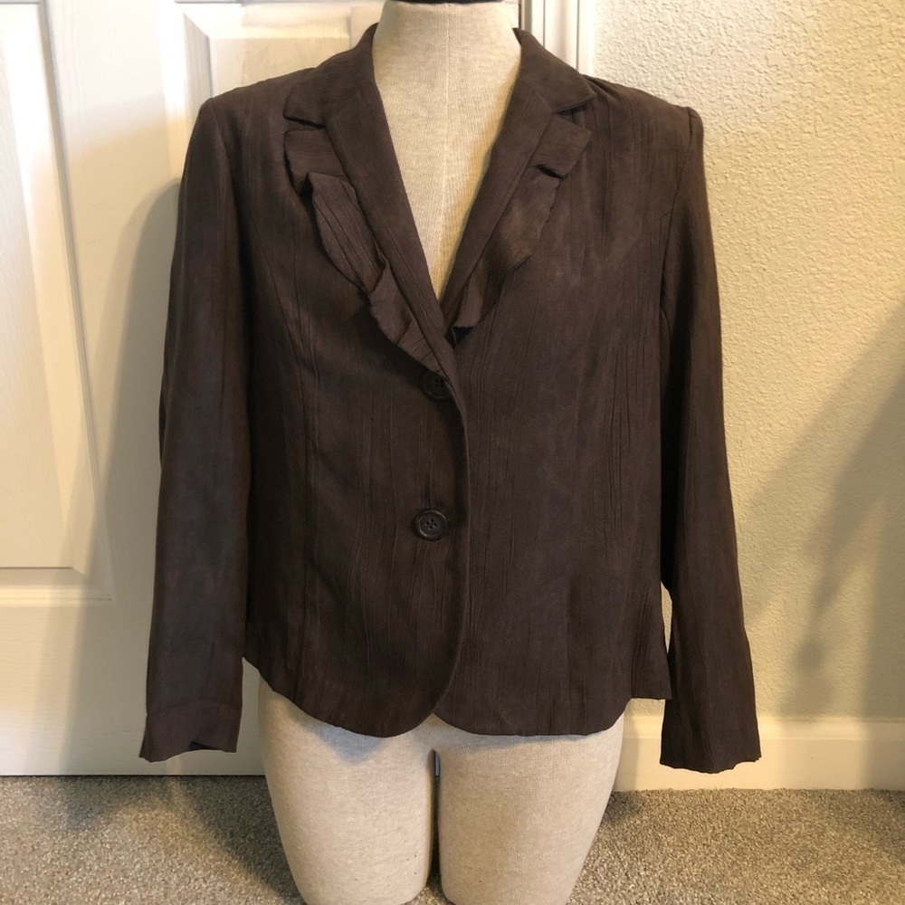 JM COLLECTION, brown blazer w/ ruffled lapel, 12P
